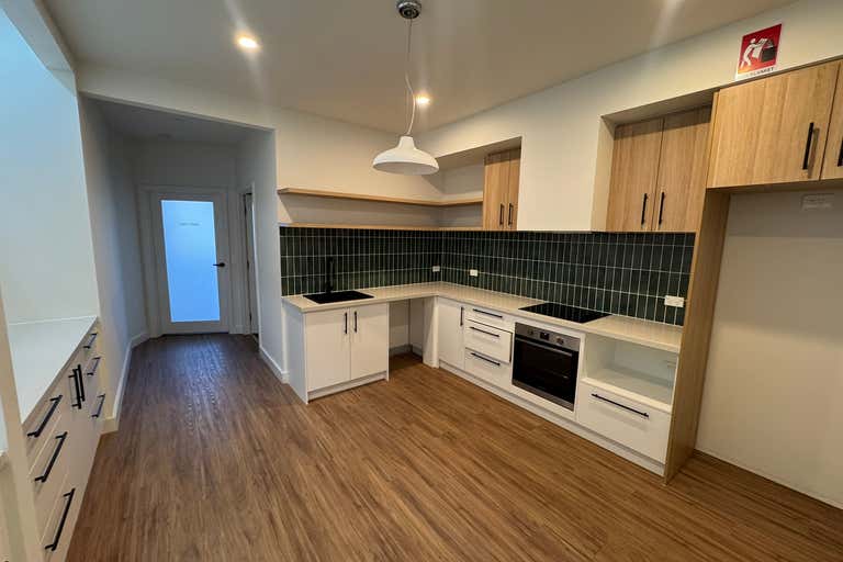 11/43-47 Riverside Avenue Werribee VIC 3030 - Image 4