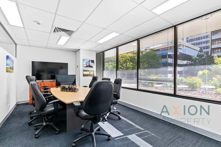 3/35 Astor Terrace Spring Hill QLD 4000 - Image 2