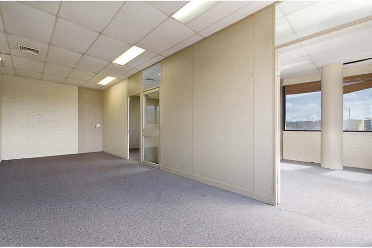 1st Floor, 2, 154 Main Street Mornington VIC 3931 - Image 3