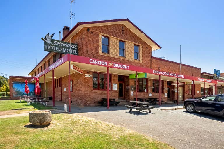 Snow Goose Hotel, 2 Denison Street Adaminaby NSW 2629 - Image 1