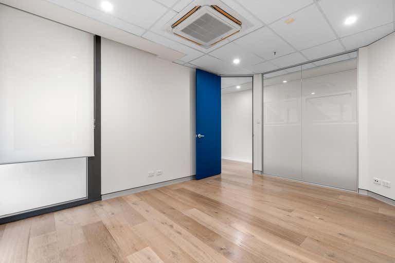 FITTED CITY OFFICE WITH BENEFITS!, 4/69  Milligan Street Perth WA 6000 - Image 4