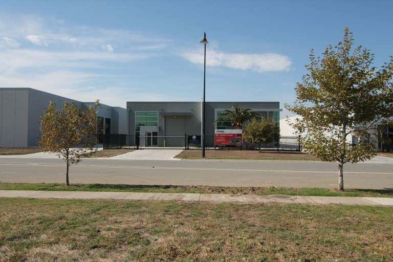 Unit 2, 14 Commercial Drive Pakenham VIC 3810 - Image 3