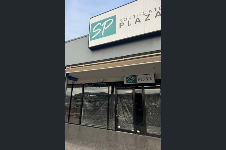 Southgate Plaza Shopping Centre , Shop 26, 90-108 Sheriffs Road Morphett Vale SA 5162 - Image 1