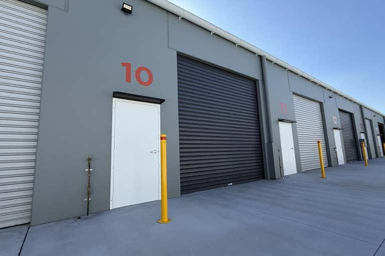 10/75 Mustang Drive Rutherford NSW 2320 - Image 4