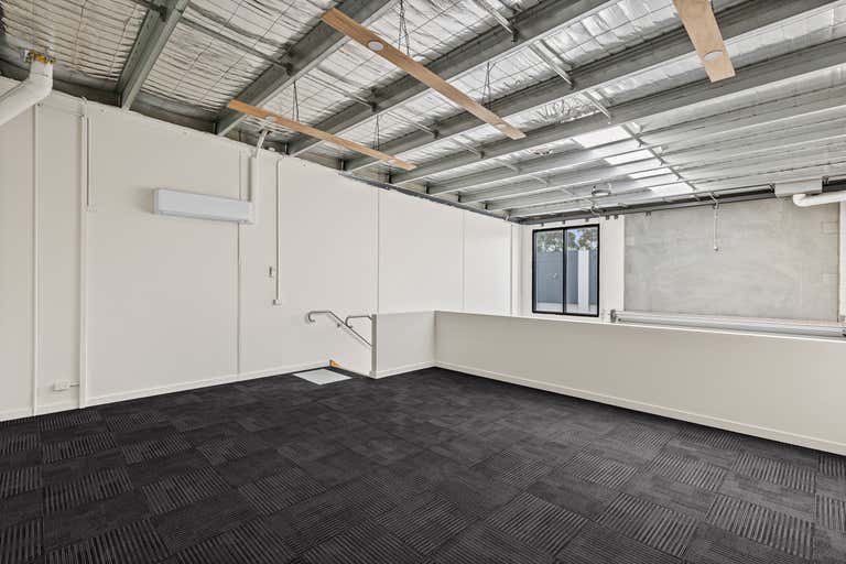 8 PICKETT DRIVE Altona North VIC 3025 - Image 3