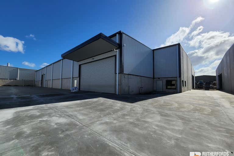 6/11 Industrial Avenue Thomastown VIC 3074 - Image 2