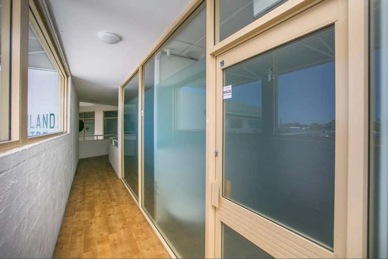 Suite 19, 386 Wanneroo Road Westminster WA 6061 - Image 4