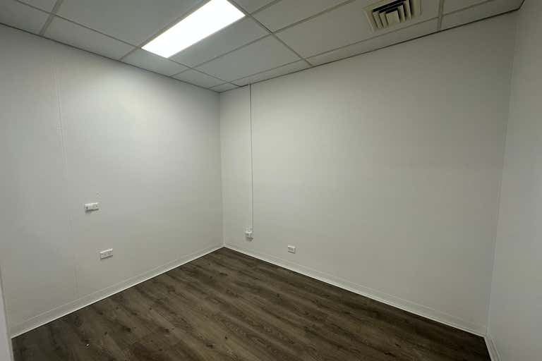 2/90 Market Street Wollongong NSW 2500 - Image 4