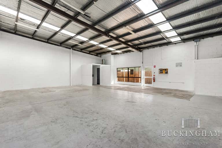 12/22 Bridge Street Eltham VIC 3095 - Image 4