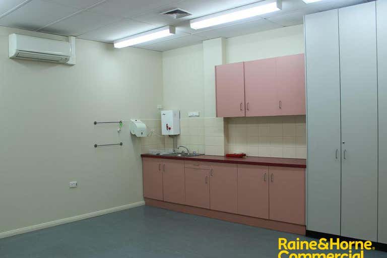 Suite 17 46-52 Baylis Street Wagga Wagga NSW 2650 - Image 3