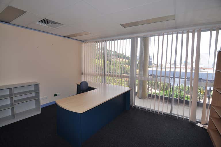 Suite 10, 28 Hamilton Street Townsville City QLD 4810 - Image 4