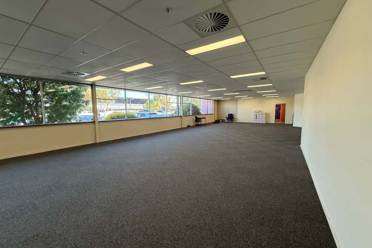 Unit  1, 18 Nyrang Street Fyshwick ACT 2609 - Image 3