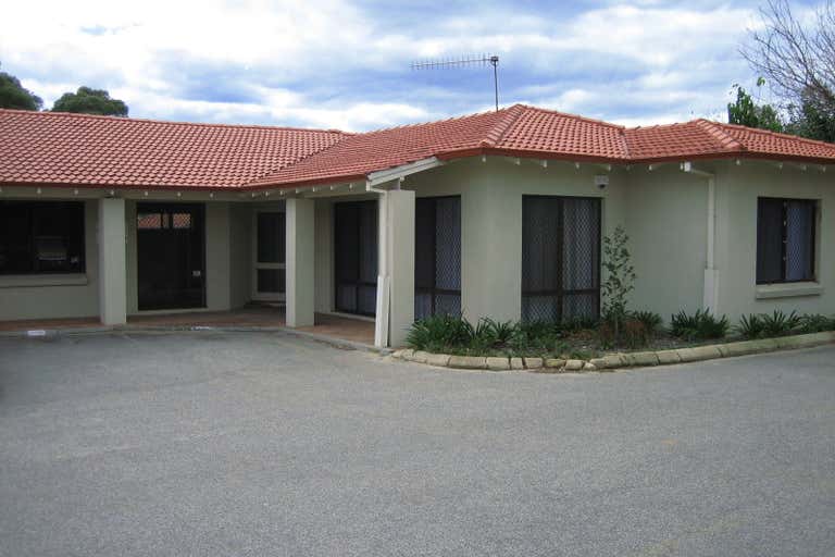 Unit 6, 2684 Albany Highway Kelmscott WA 6111 - Image 1