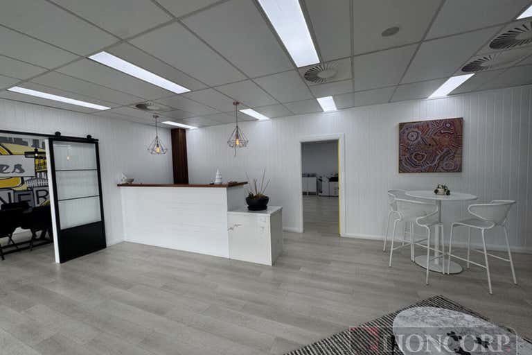 Stones Corner QLD 4120 - Image 2