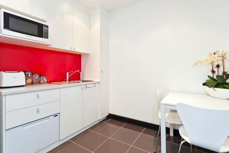 30/97 Creek Street Brisbane City QLD 4000 - Image 3