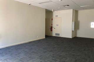 OPEN PLAN | CAN HAVE A FITOUT | REAR ROLLER DOOR, 7/1  Danaher Drive South Morang VIC 3752 - Image 3