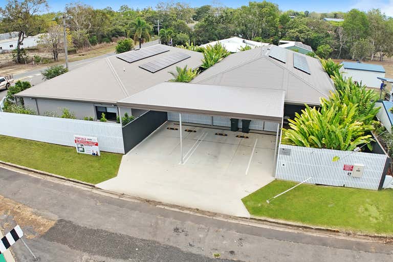120 Mason Street Mareeba QLD 4880 - Image 1