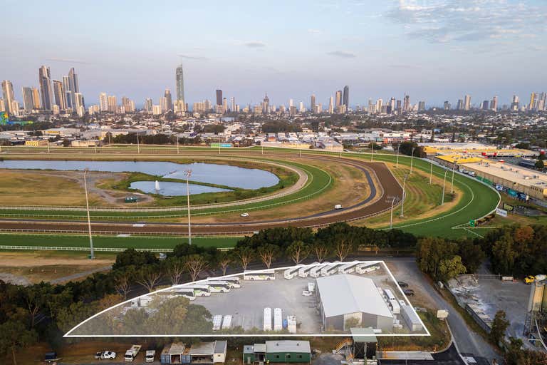 30 Racecourse Drive Bundall QLD 4217 - Image 2