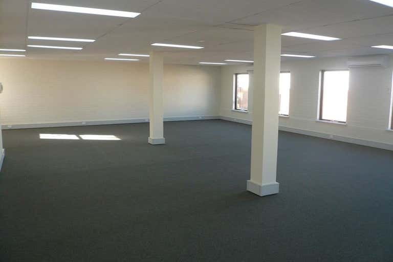 Suite 4, 120 Erina Street Gosford NSW 2250 - Image 2