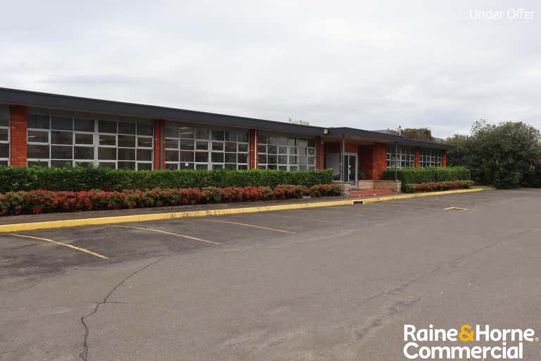 9 Longfield Street Lansvale NSW 2166 - Image 1