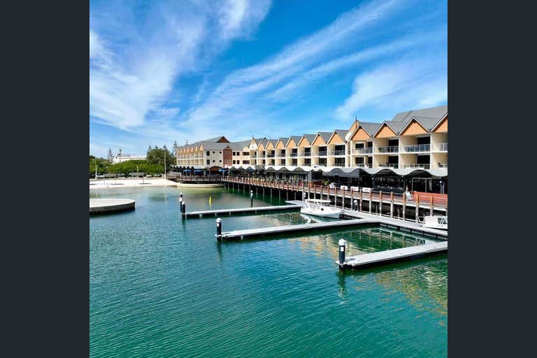 Dolphin Quay Mandurah , 2  The Palladio Mandurah WA 6210 - Image 4