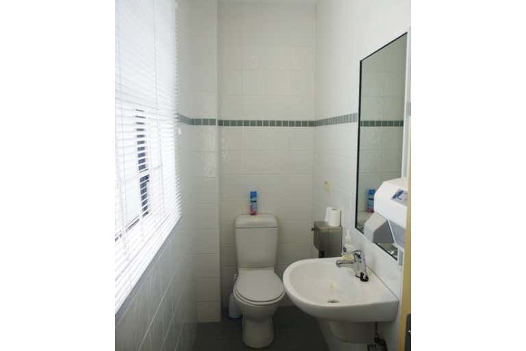 4/169 Taren Point Road Caringbah NSW 2229 - Image 3