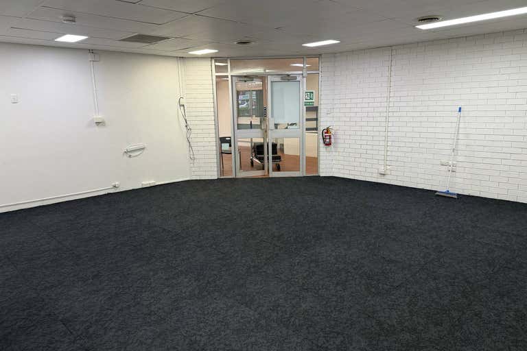 2/71 King Street Caboolture QLD 4510 - Image 4