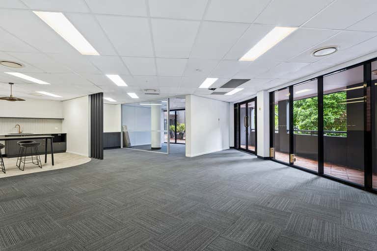 West End Central Commercial, Level 1, 220 Melbourne Street South Brisbane QLD 4101 - Image 2