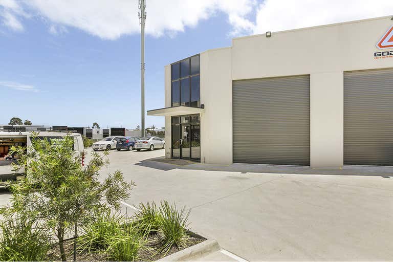 13/5 Satu Way Mornington VIC 3931 - Image 2