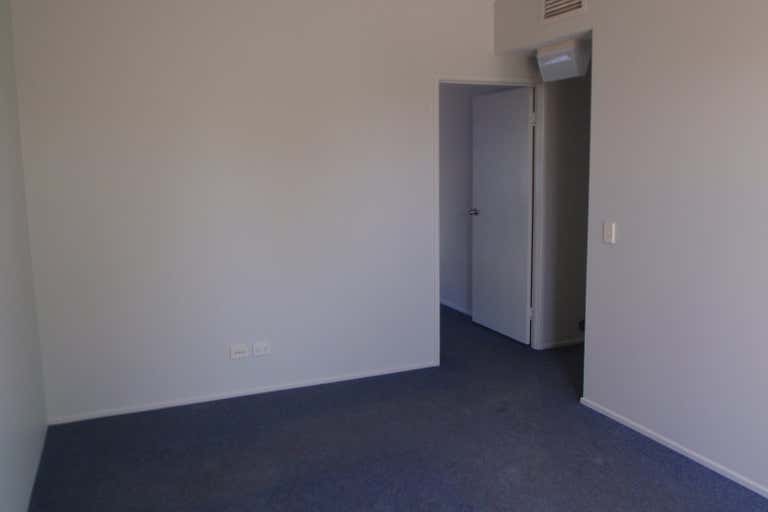 8/6 Kerryl Street Kunda Park QLD 4556 - Image 4