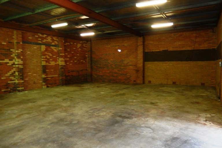 Unit , 6 113 President Street Welshpool WA 6106 - Image 2