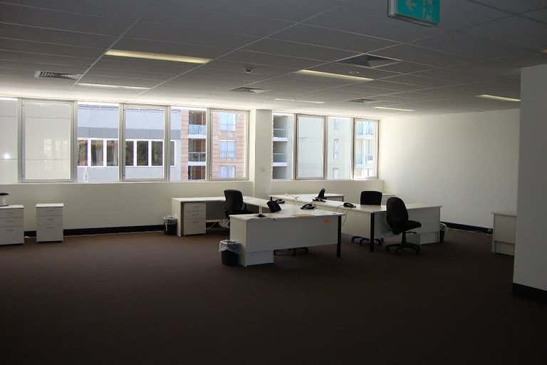 Suite 3, Level 2, 426-432 King Street Newcastle NSW 2300 - Image 2