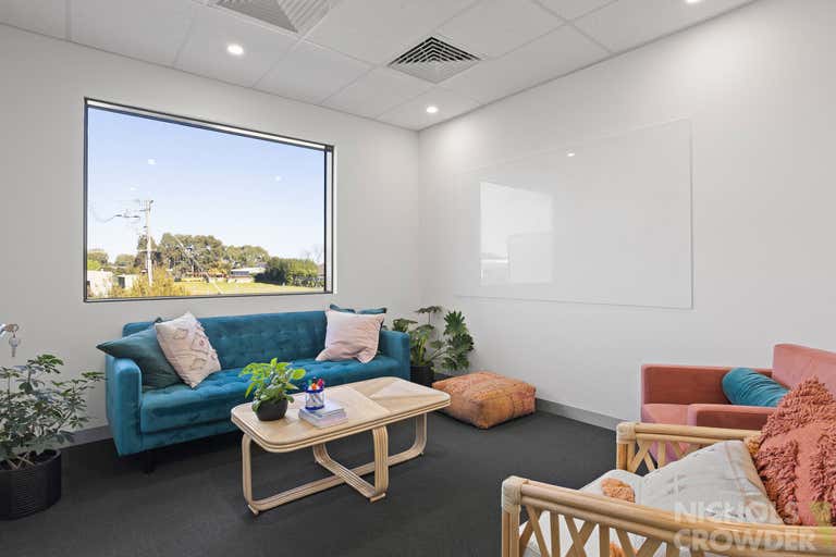 6 & 9/26-28 Carbine Way Mornington VIC 3931 - Image 4