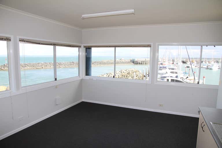 2 Buccaneer Drive Urangan QLD 4655 - Image 2