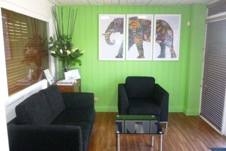 1/69 Secam Street Mansfield QLD 4122 - Image 2