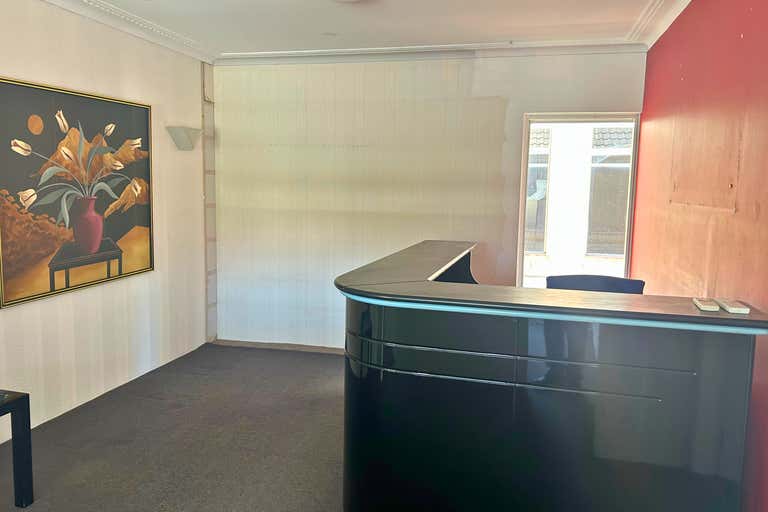 48 Peninsular Drive Surfers Paradise QLD 4217 - Image 2