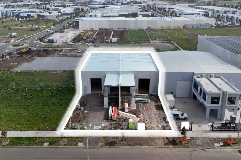 1 & 2, 32 Woodberry Way Epping VIC 3076 - Image 1