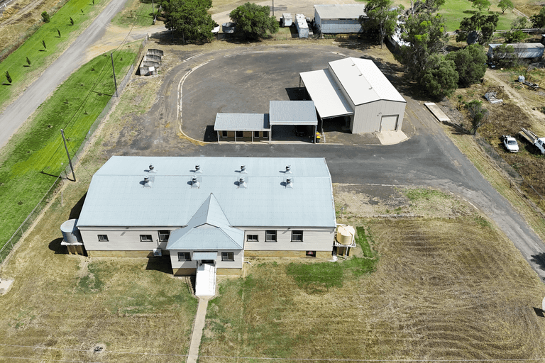 31 Fitzroy Street Narrabri NSW 2390 - Image 2