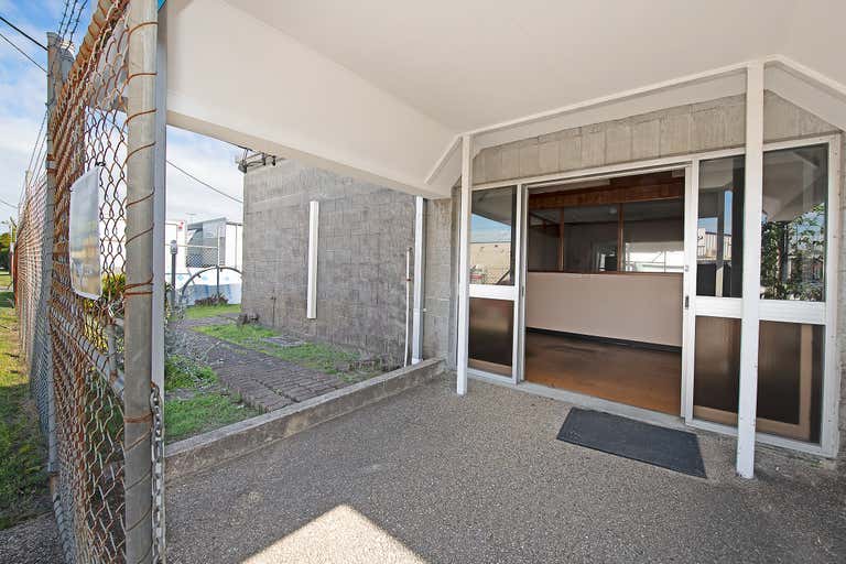 5-7 Armitage Street Bongaree QLD 4507 - Image 4