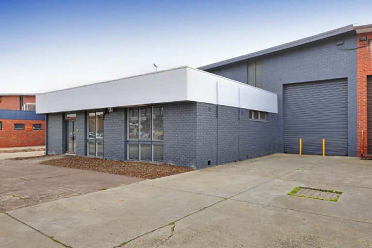 9 Edgecombe Ct Moorabbin VIC 3189 - Image 2