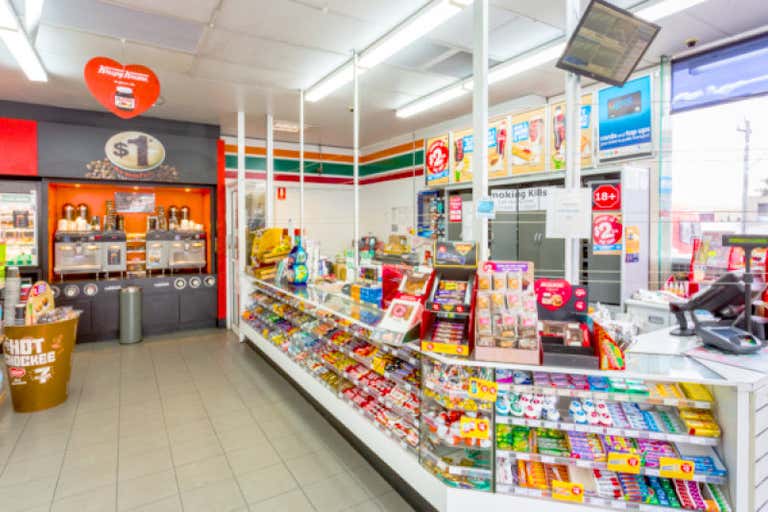 7-Eleven Moorebank, 98 Heathcote Road Moorebank NSW 2170 - Image 4