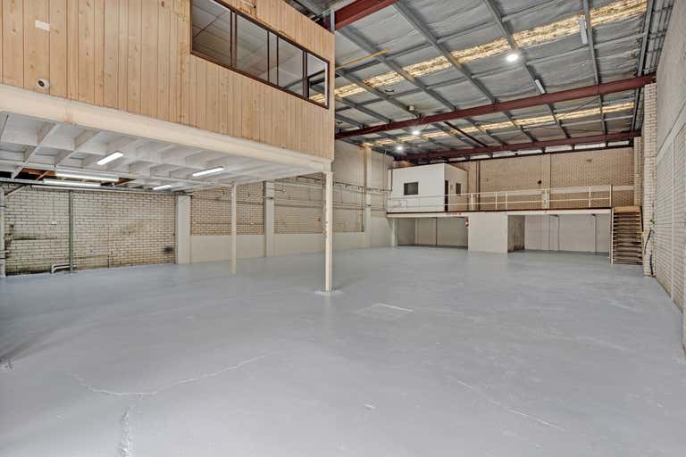 33-35 Daphne Street Botany NSW 2019 - Image 2