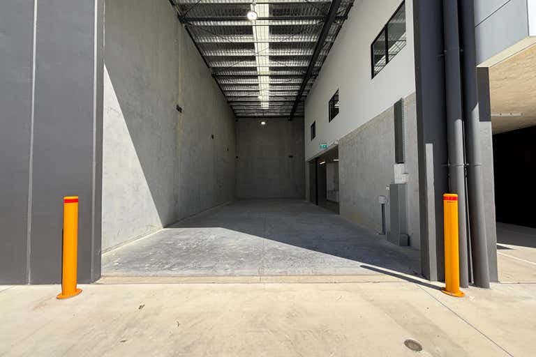 3/36-44 Daintree Drive Redland Bay QLD 4165 - Image 2