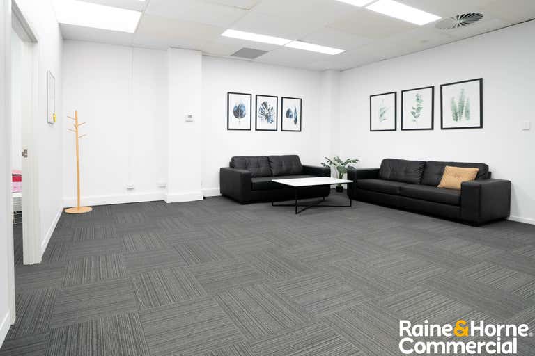 53 Tompson Street Wagga Wagga NSW 2650 - Image 2