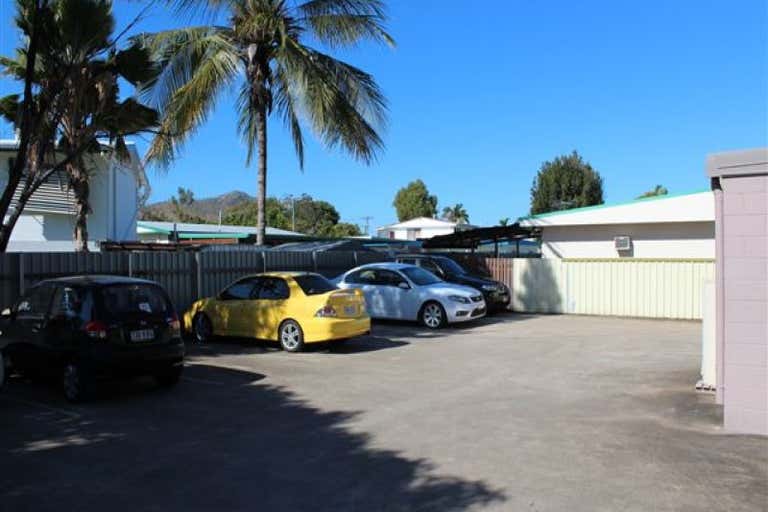 25 Thuringowa Drive Kirwan QLD 4817 - Image 2