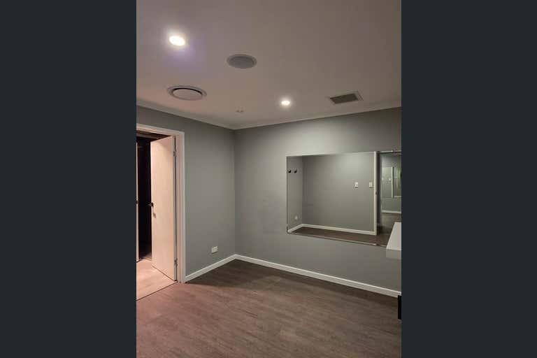 45 Royal Parade Banyo QLD 4014 - Image 2