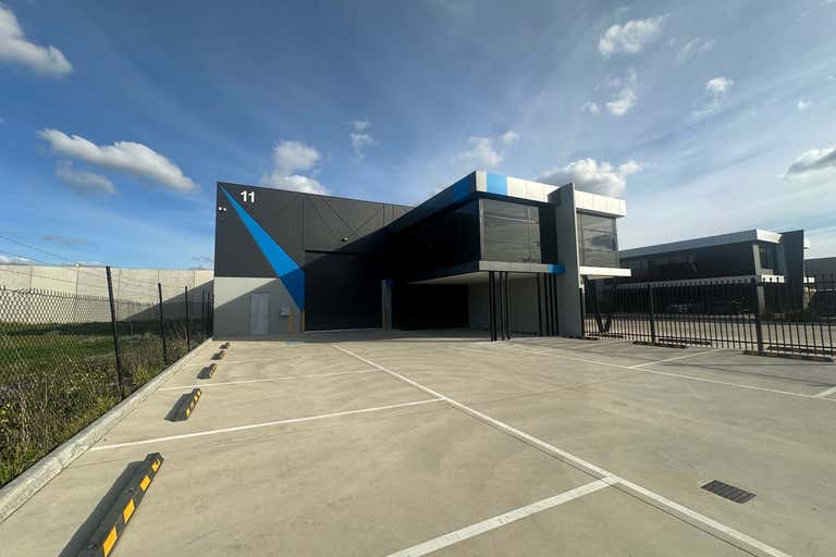 11 Constance Court Epping VIC 3076 - Image 2