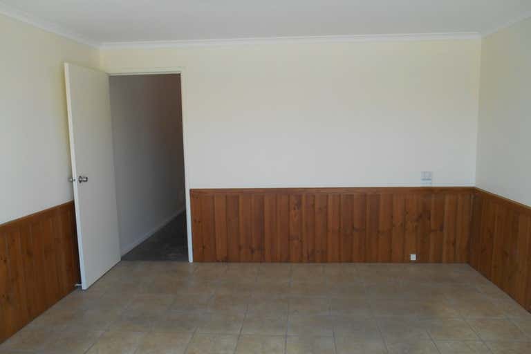 4/97 Old Maryborough Road Pialba QLD 4655 - Image 3