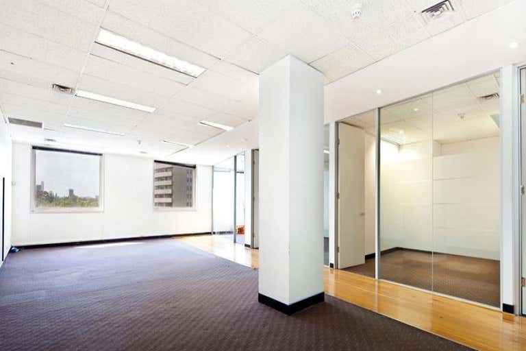 117/24 Albert Road South Melbourne VIC 3205 - Image 4