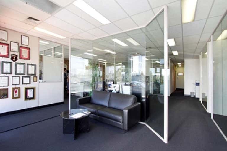 4 Station Street Moorabbin VIC 3189 - Image 4